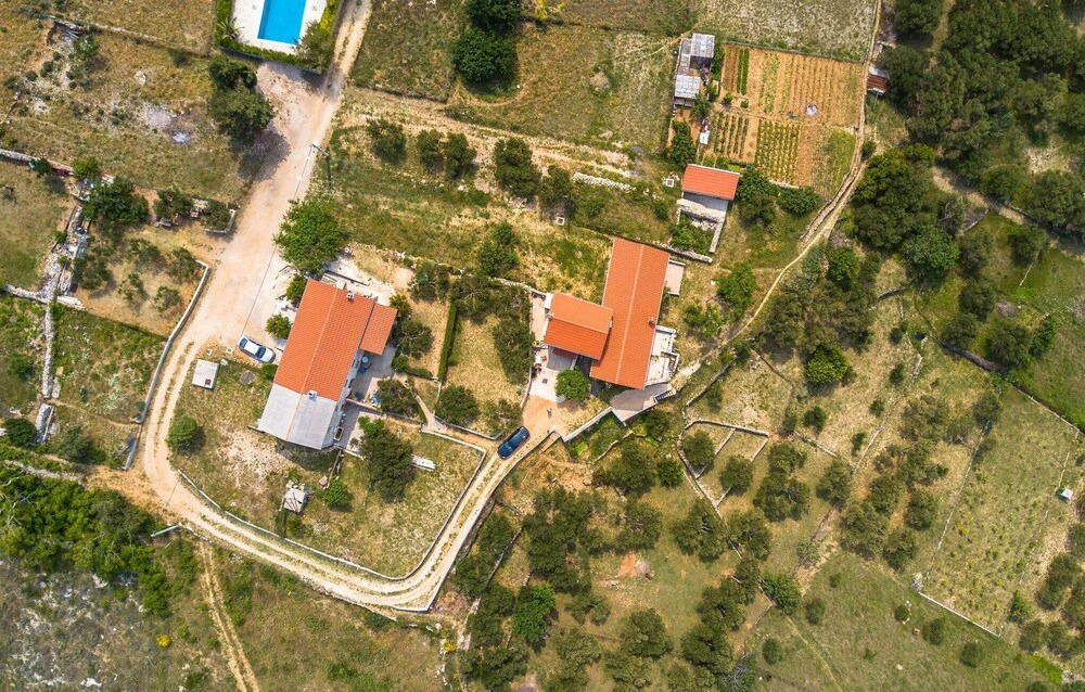 Amazing Home In Banjol With Wifi