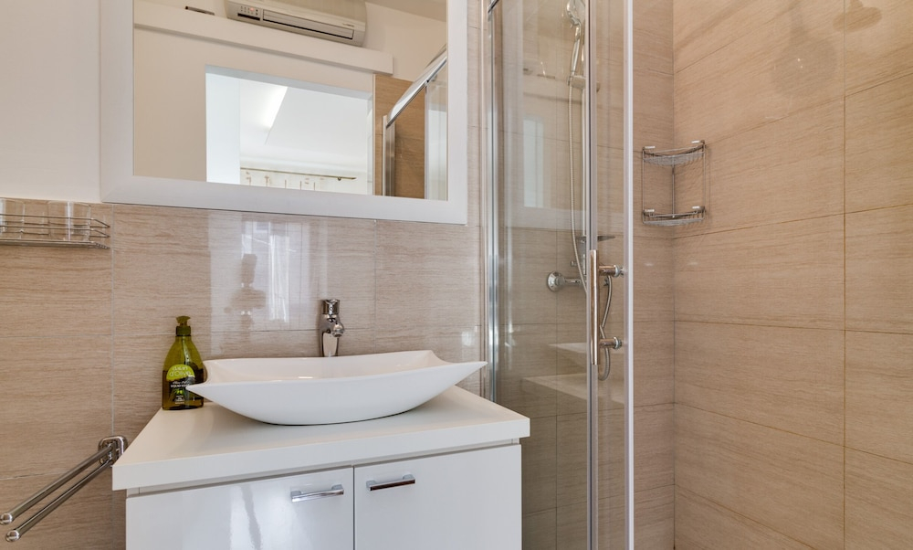 Rustic Villa San Vincenti