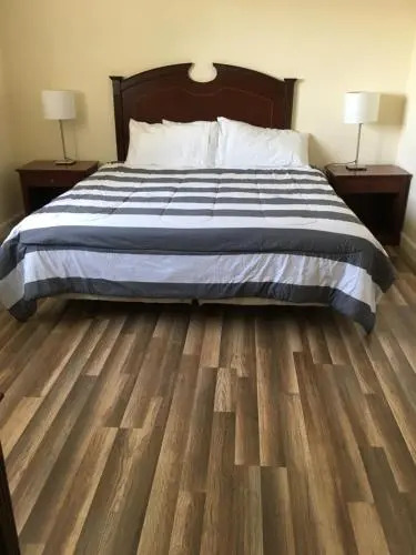 Shamrock Corporate Housing - Gables