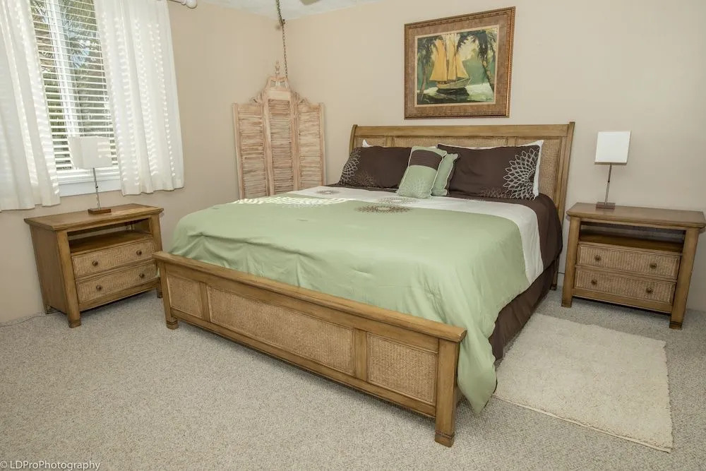 Dolphin Point 202A - 2 Br Condo