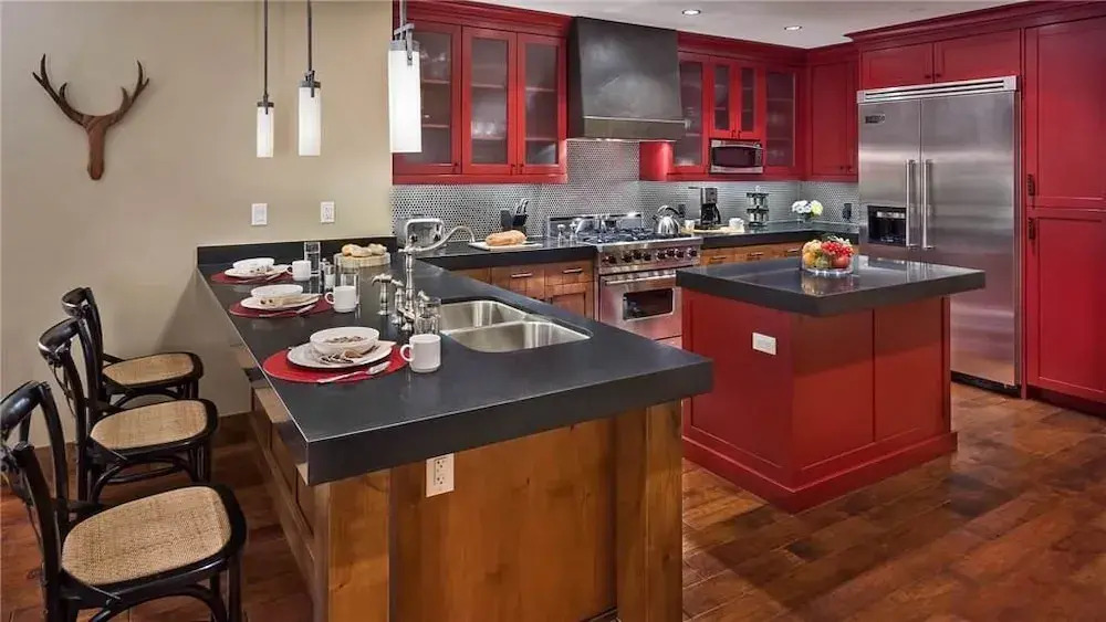 Shambhala Mountain 409 4 BedroomCondo By Moving Mountains
