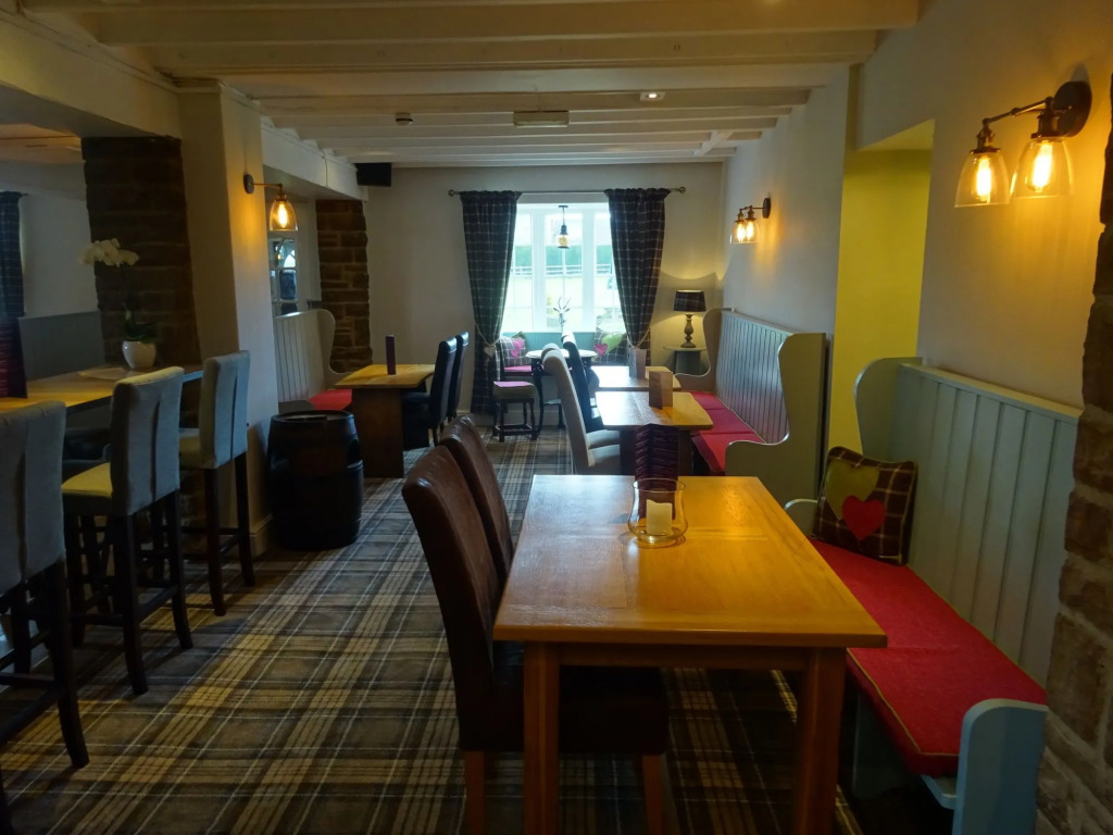 Chequers Inn