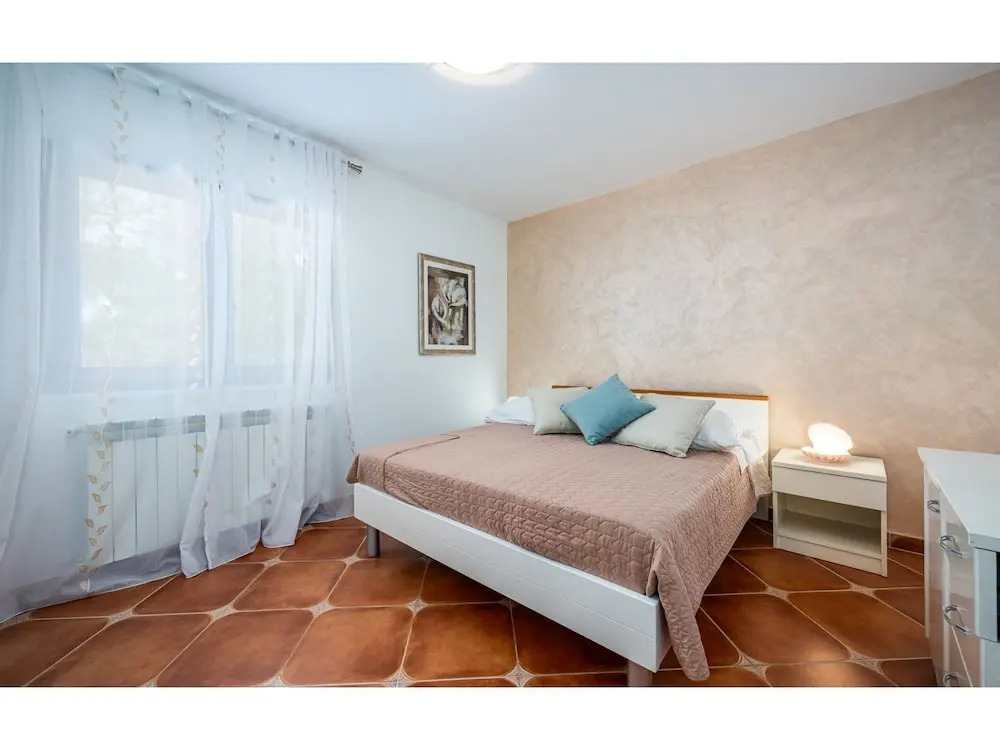 Luxury Holiday House With Private Pool and Large Garden, Near Rabac