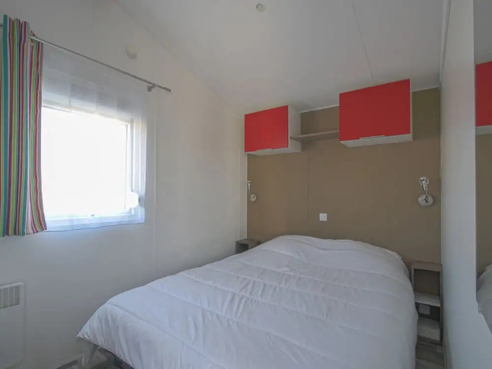 Beautiful Holiday Home in Grandcamp Near the sea With Swimming Pool