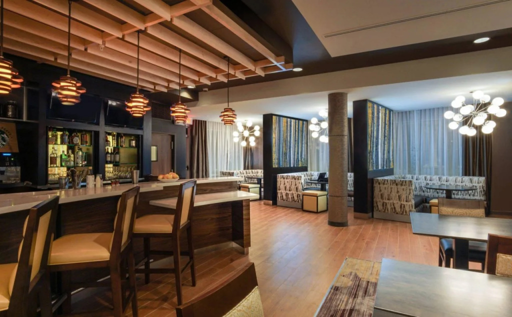 Courtyard by Marriott Lenox Berkshires