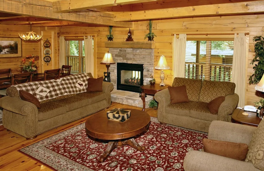 Trout House 350 - Three Bedroom Cabin