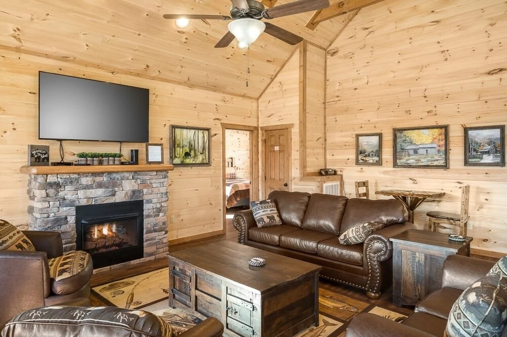 The Bear And Trout 4 Bedroom Home by Redawning