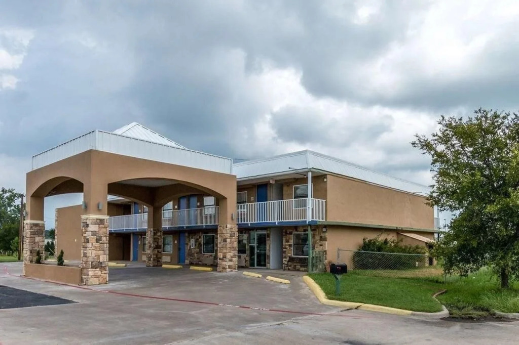 Econo Lodge Mineral Wells