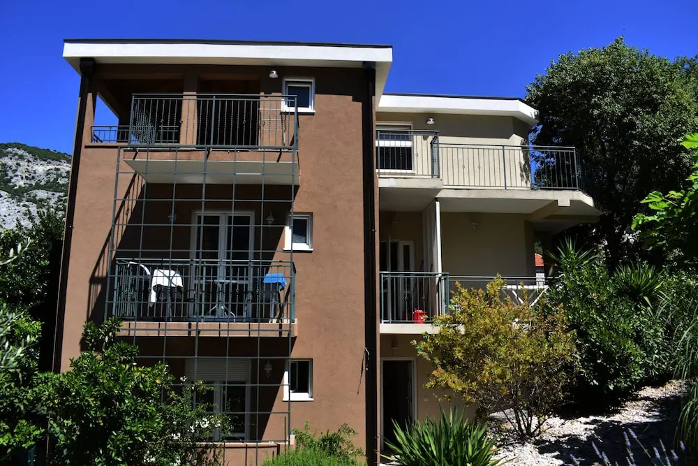 Apartments Montenegro Risan Čučković