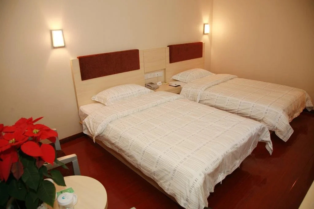 Jiuzhou Hotel