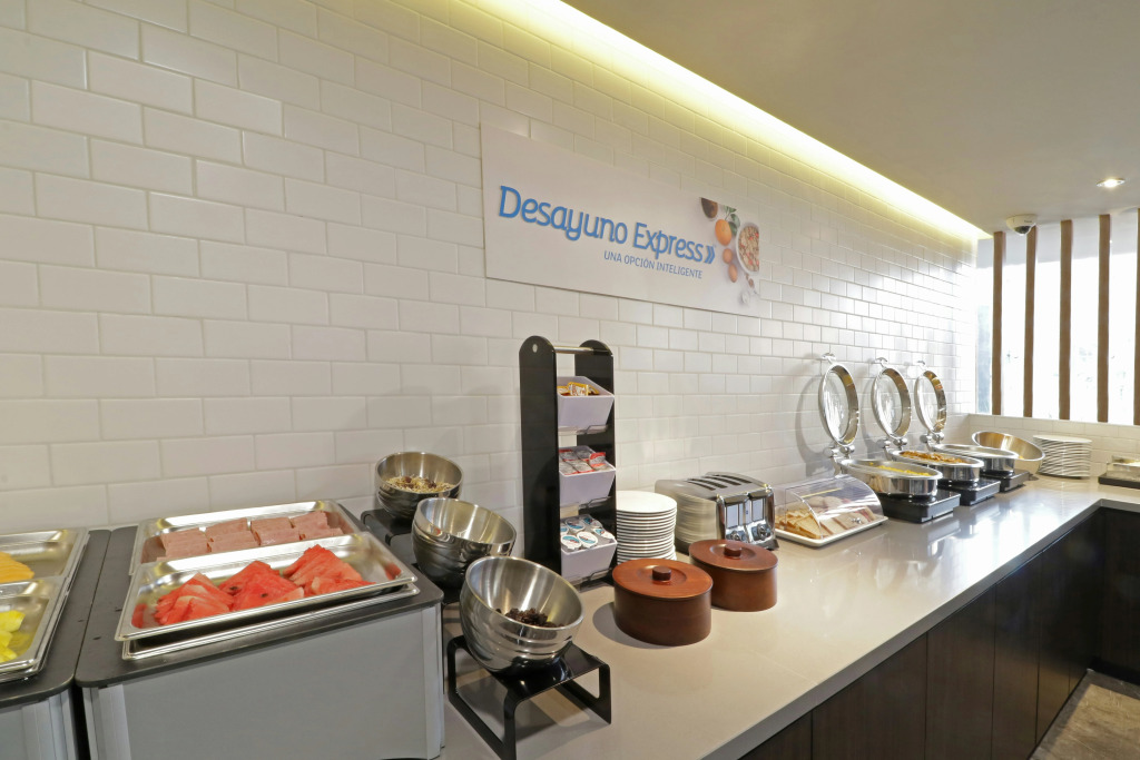 Holiday Inn Express & Suites Monterrey Valle by IHG