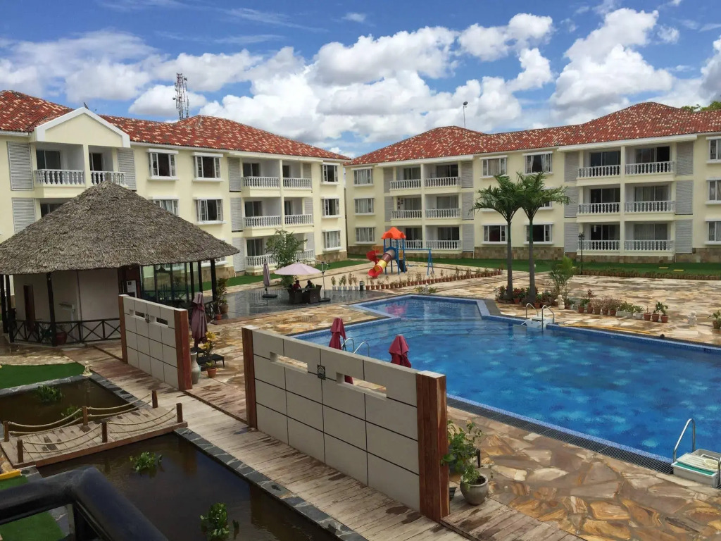 Dream Glory Hotel