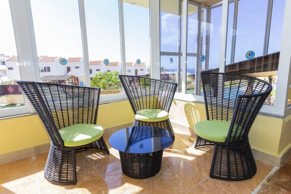 Villa De Adeje Beach
