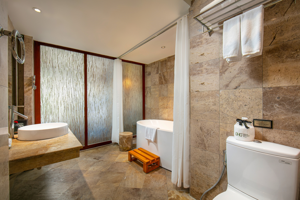 Oriental Suites Hotel & Spa