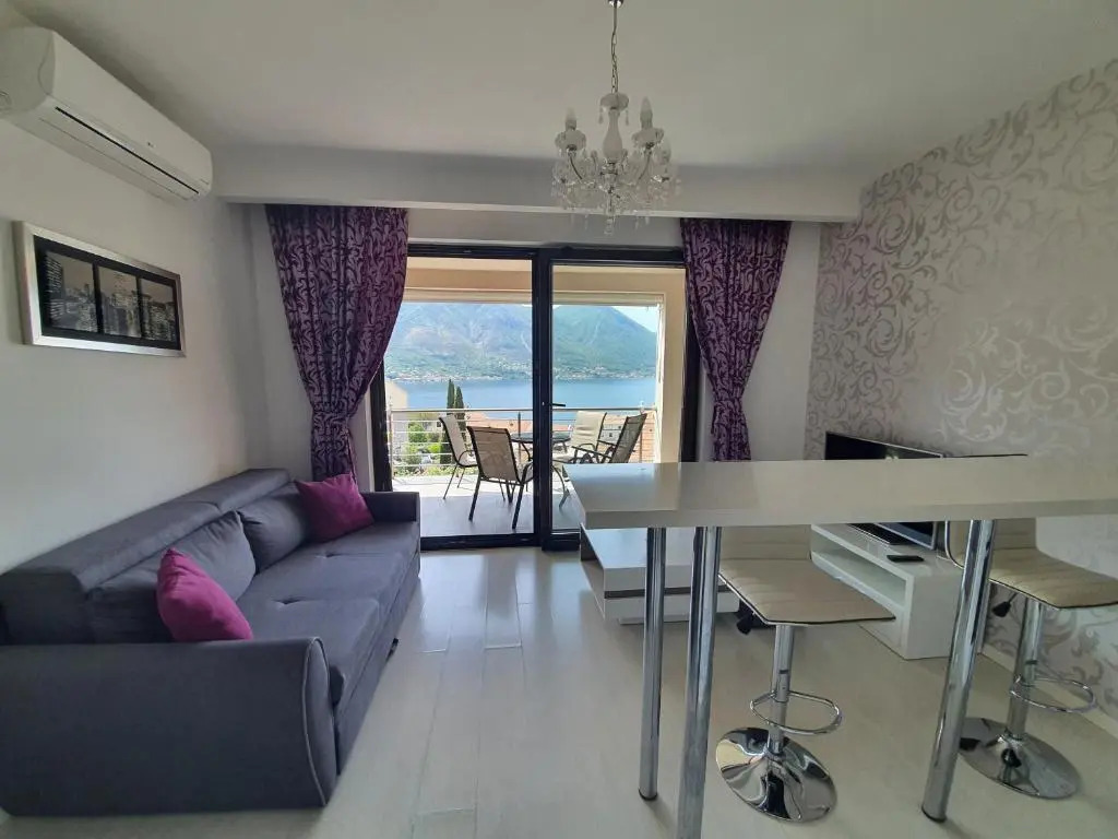 Apartment Shell