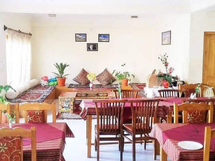 Lzakar Guest House