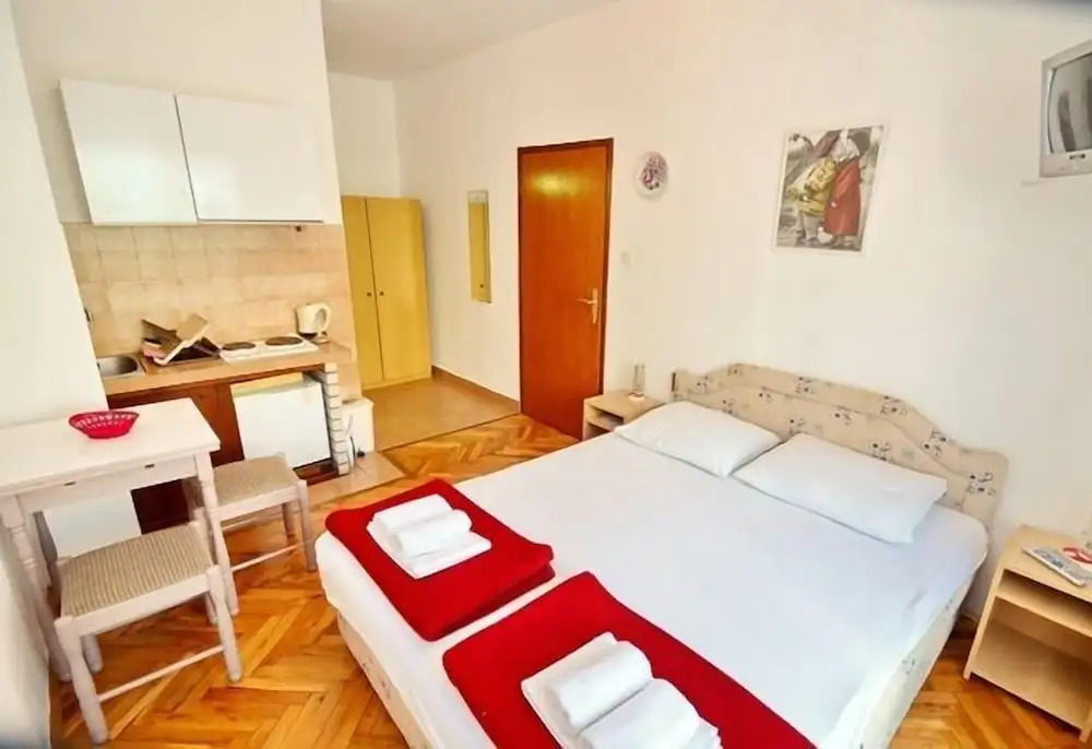 Ksenija Apartments