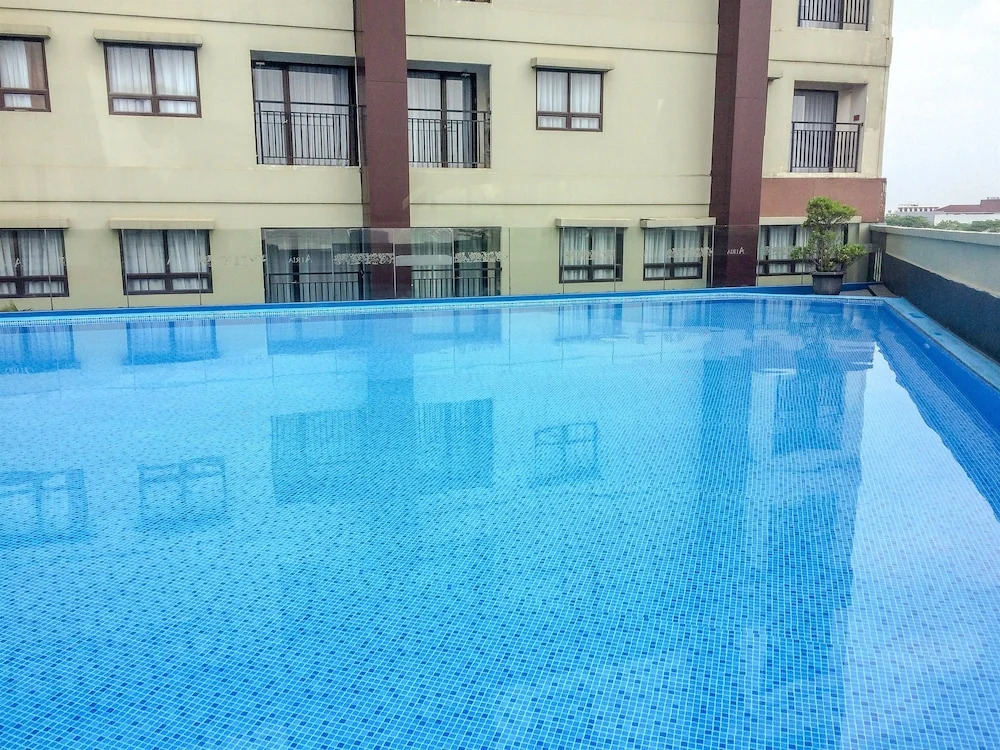 Brand New Studio Room Atria Residence Apartment