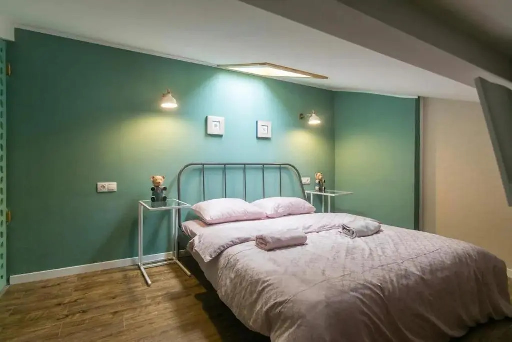 Live like a Tbilisian in a Loft @ Marjanisvhili