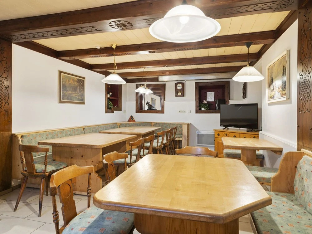 Modern Apartment in Bramberg am Wildkogel Near Ski Area
