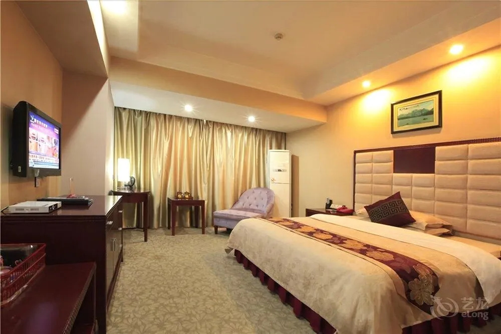 Zhangjiajie Fulante News Business Hotel