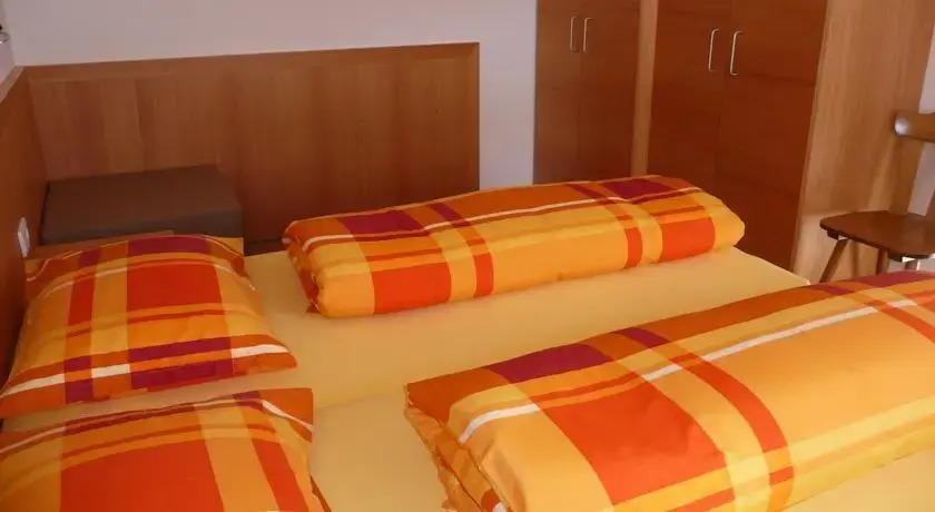 Apartments Ferdigg