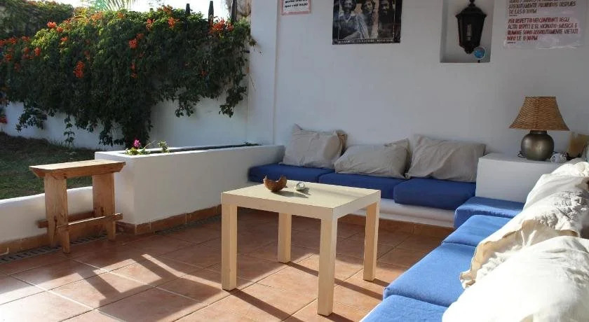 La Tortuga Hostel