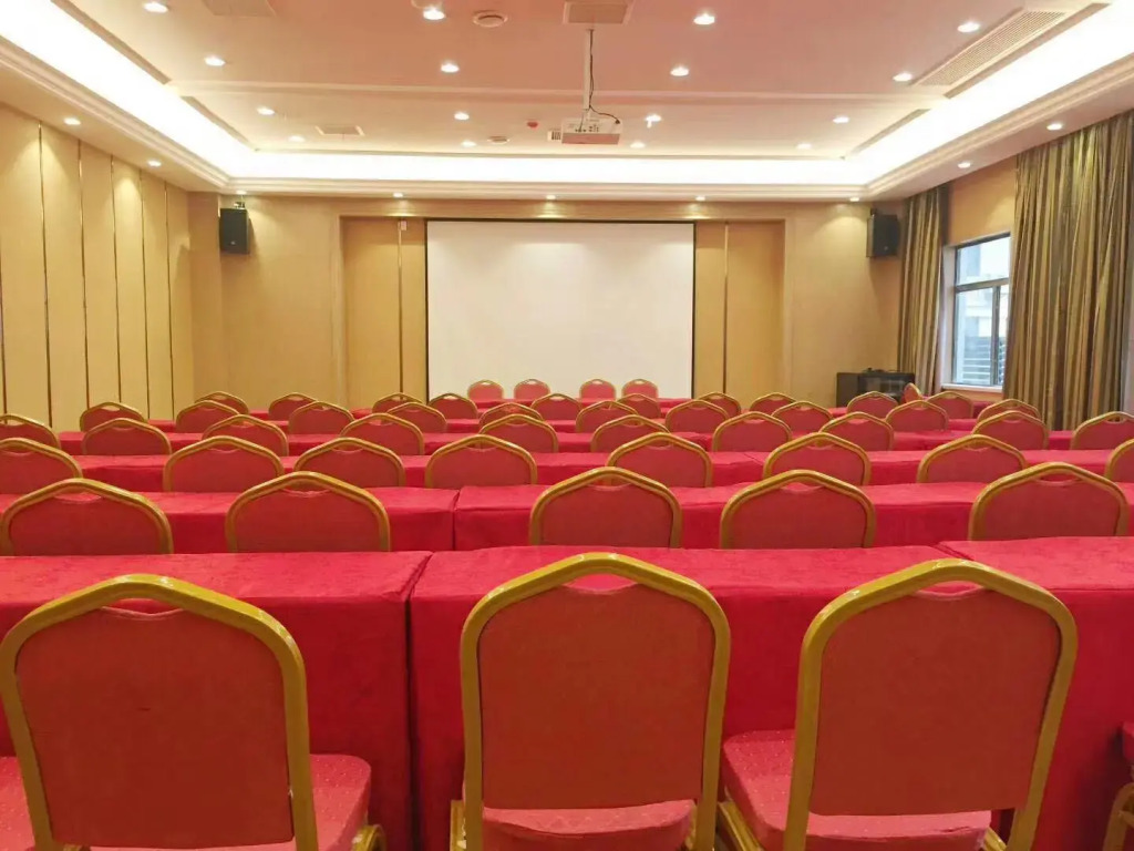 Vienna International Hotel