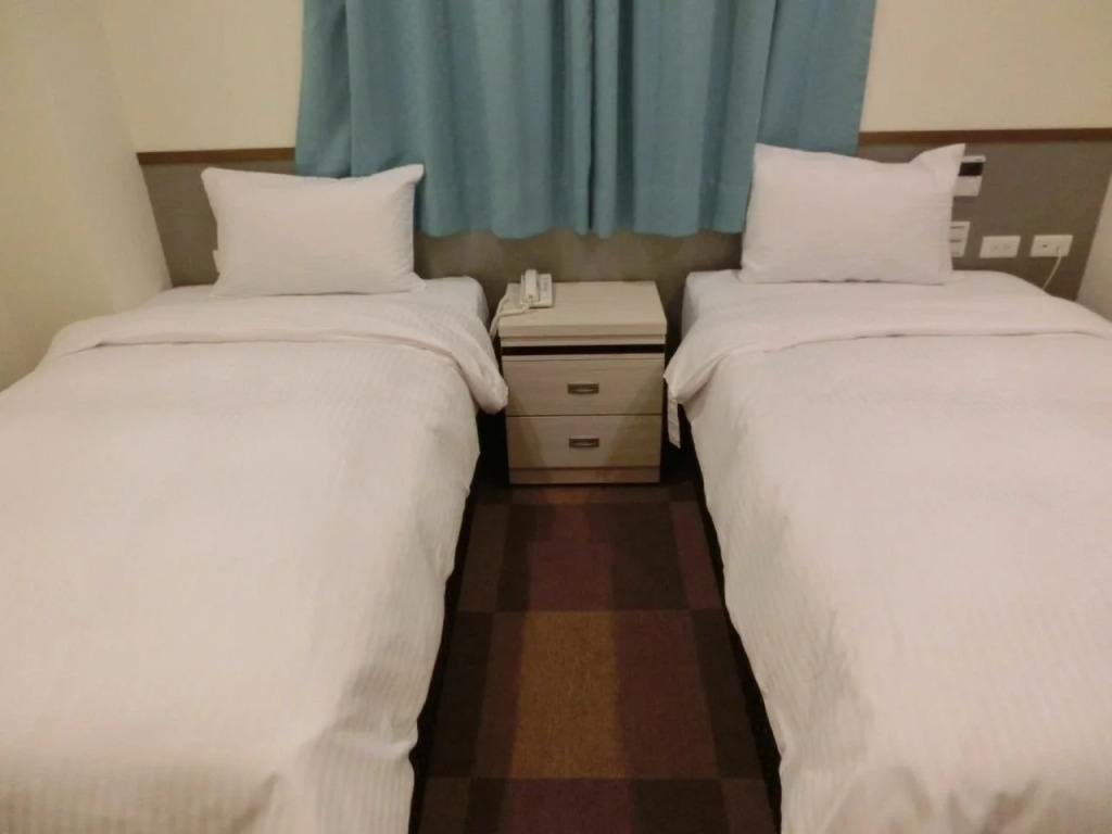 Chang Ti Metropolis Commercial Hotel
