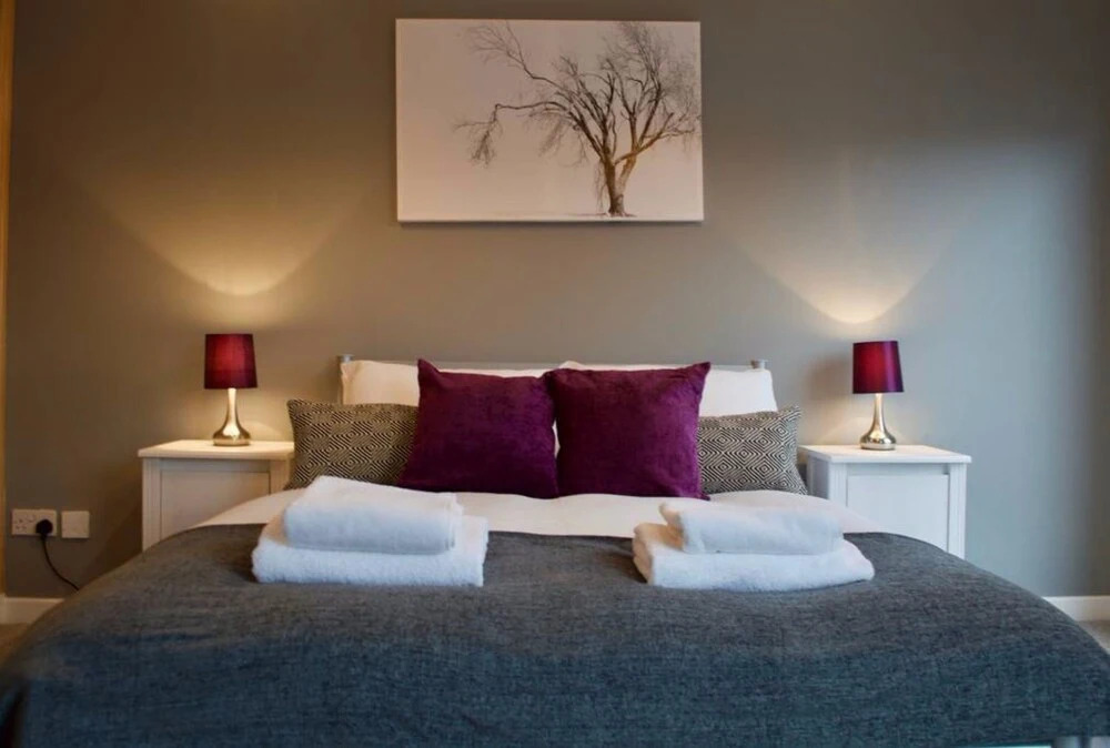 3 Bedroom Apartment With Private Roof Terrace