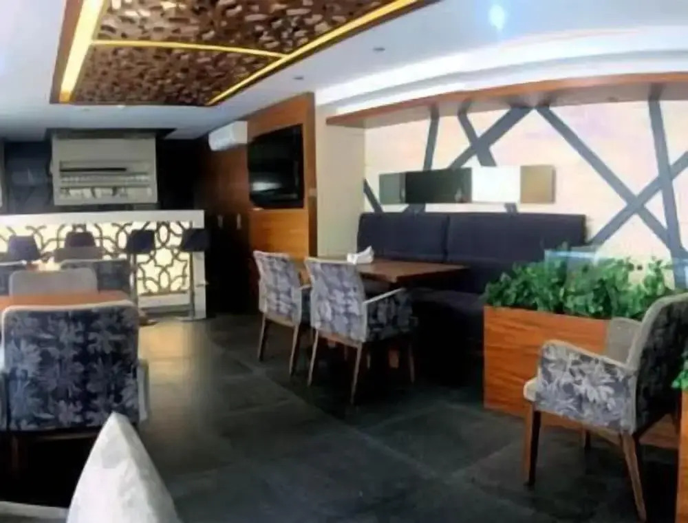 Izmit Saray Hotel