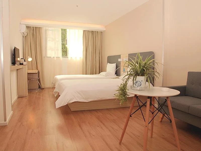 Hanting Hotel Kunming Mingcui Lake Yuantong Mountain