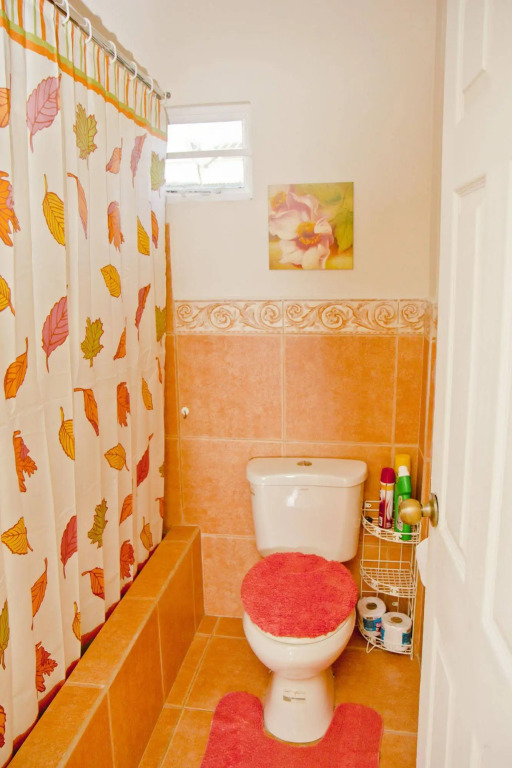 Port of Spain Breezy Guest Apartment