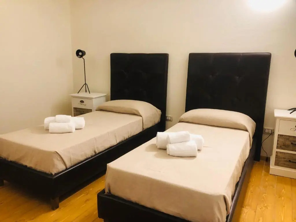 4 Balconi liberty apartments