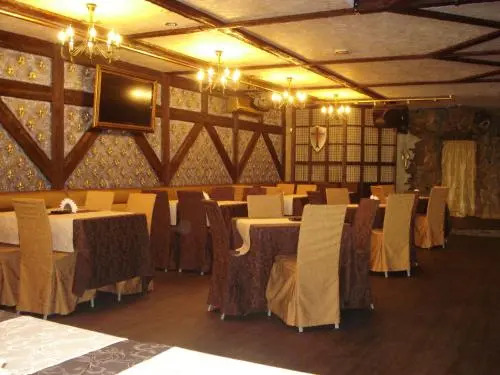Artua, inn