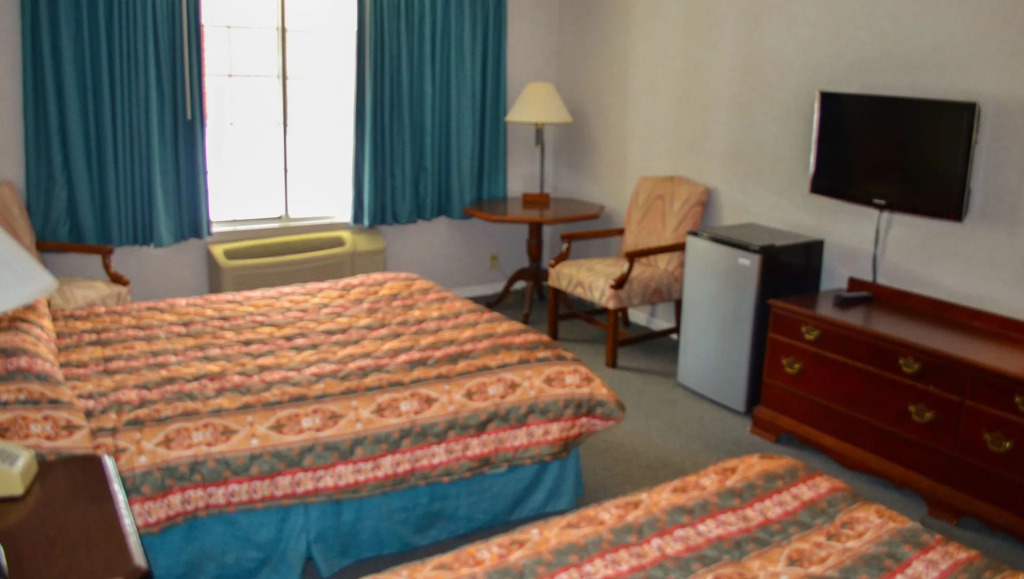 Surrey Inn Ashland