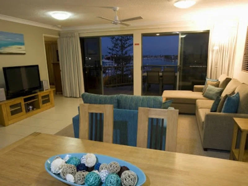 Riverdance Apartments