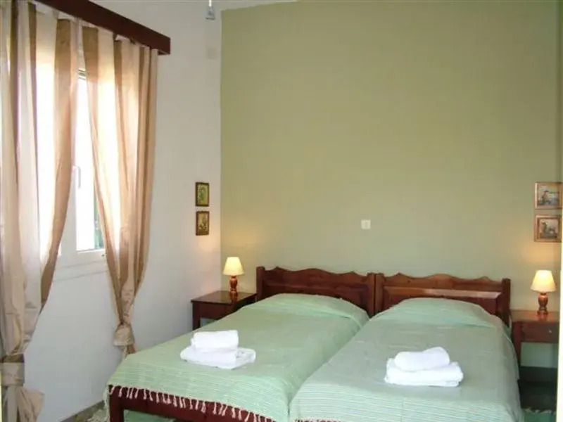 Serres Apartments