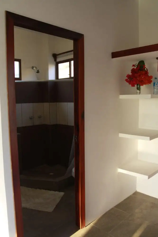 Hosteria Guachapeli
