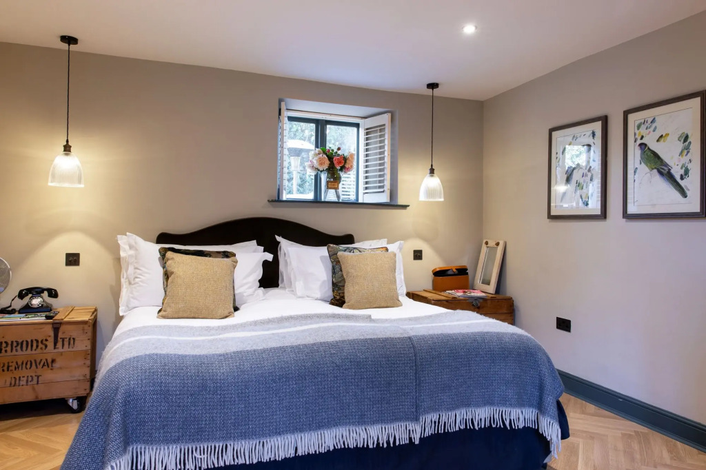 The Wheatsheaf Inn