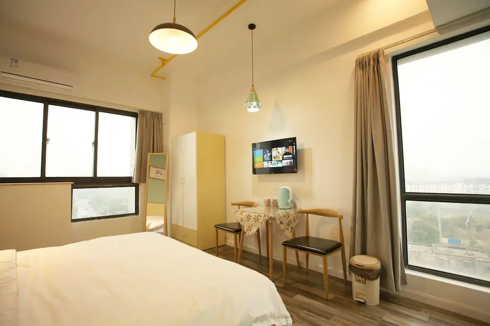 unests business travel apartments