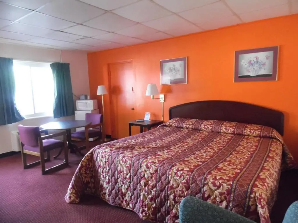 Tazewell Motel