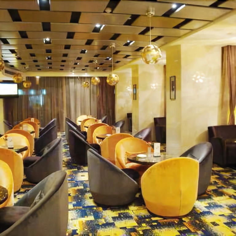 Champs Elysees Hotel (Haining Leather City Store)