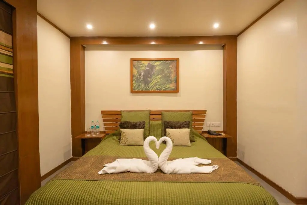 Brys Caves The Jungle Resort