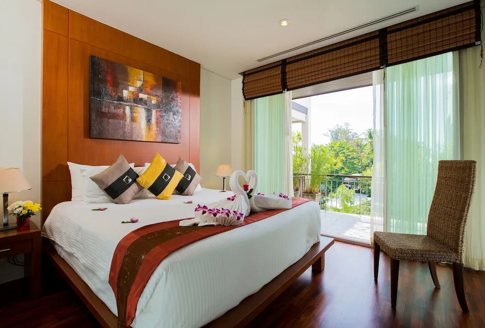 Ocean views Kata gardens penthouse 6C near Kata Noi Beach