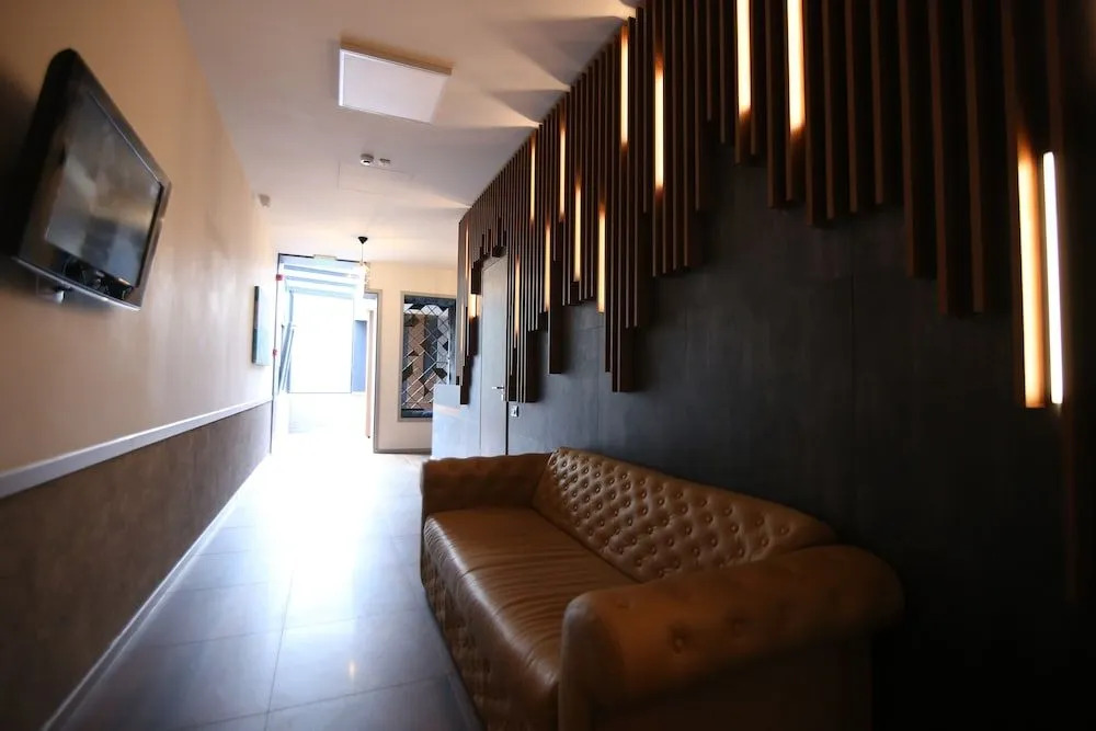 Lunii 6 Apartments