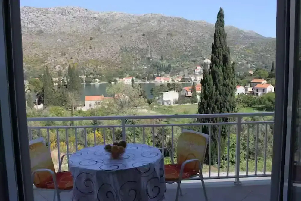 Apartments Doko, Zaton Bay