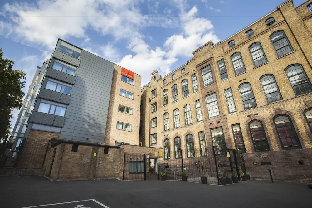 Ensuite Studios in Kings Cross