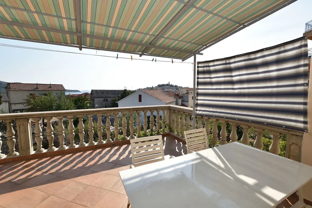 Apartment Damir