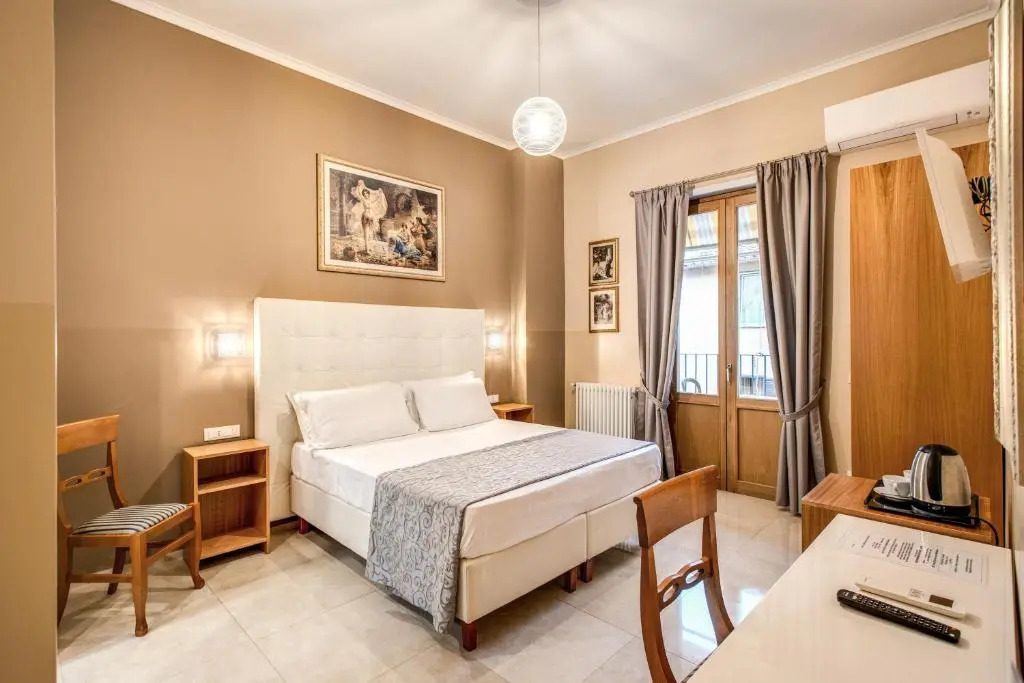 La Residenza Suites